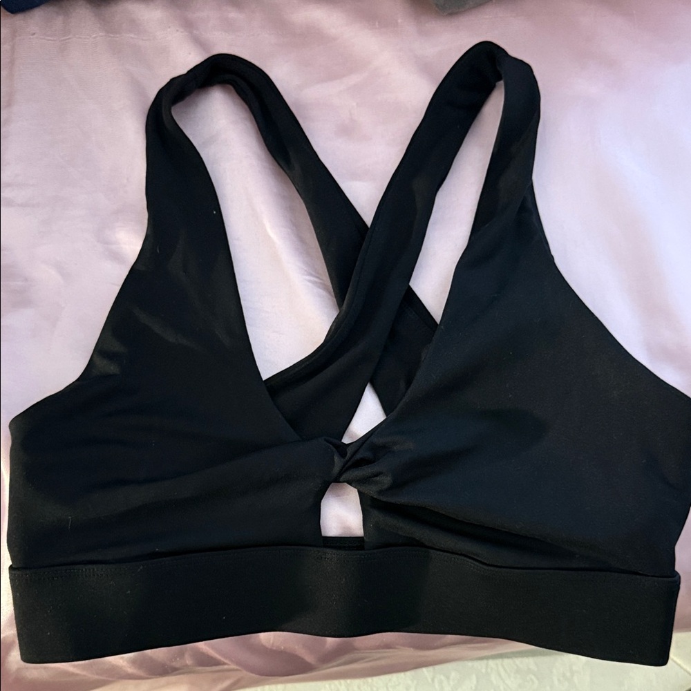 Fabletics Black Women's Cross-Back Sports Bra